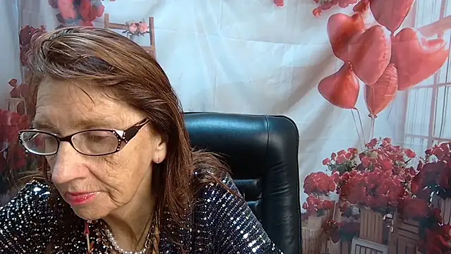 Snapshot of AliceWriter chatting on May 2026 05:14:02 AM AliceWriter online show from May 2026 05:14:02 AM