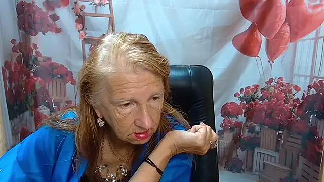 Snapshot of AliceWriter chatting on July 2026 11:05:02 AM AliceWriter online show from July 2026 11:05:02 AM
