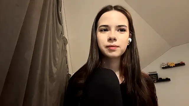 Snapshot of JoellaGrode chatting on May 2026 08:27:01 PM JoellaGrode online show from May 2026 08:27:01 PM