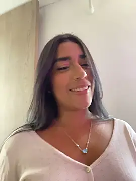 Snapshot of SaryJonex chatting on May 2026 03:29:01 PM SaryJonex online show from May 2026 03:29:01 PM