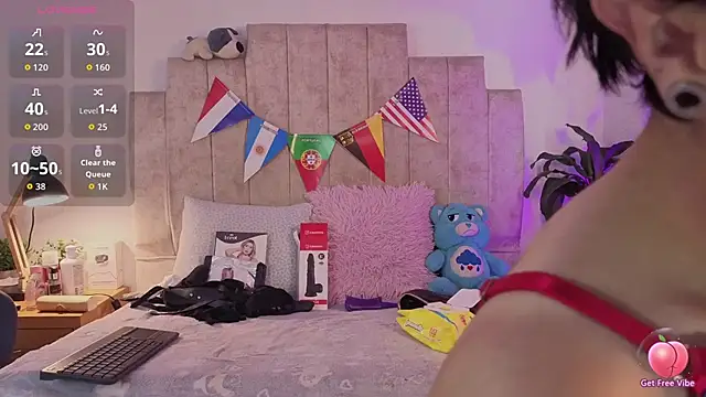 Snapshot of Emily_hall19 chatting on July 2026 07:46:01 PM Emily hall19 online show from July 2026 07:46:01 PM
