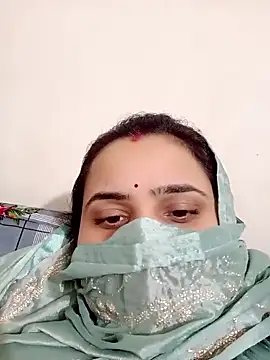 Snapshot of khushibaby85 chatting on May 2026 06:27:02 PM khushibaby85 online show from May 2026 06:27:02 PM