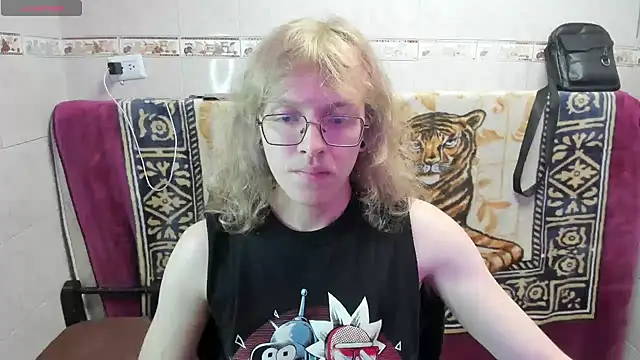 Snapshot of Jinnbooky chatting on July 2026 09:40:01 AM Jinnbooky online show from July 2026 09:40:01 AM