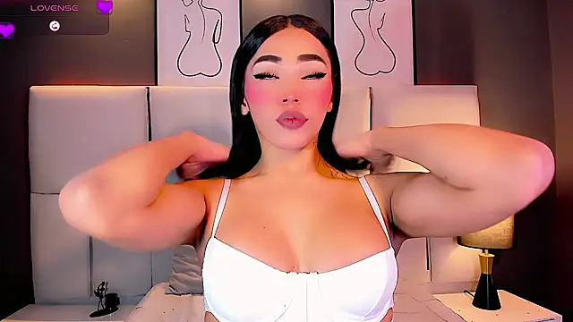 Snapshot of Aleisha_Beaumont chatting on July 2026 09:17:01 PM Aleisha Beaumont online show from July 2026 09:17:01 PM