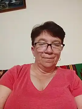 Snapshot of KetQueen101 chatting on June 2026 07:24:02 PM KetQueen101 online show from June 2026 07:24:02 PM