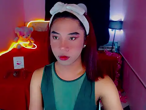 URsexyLylia online show from May 2026 07:19:02 PM