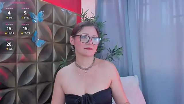 Snapshot of Gaia_rougee chatting on July 2026 06:32:01 PM Gaia rougee online show from July 2026 06:32:01 PM