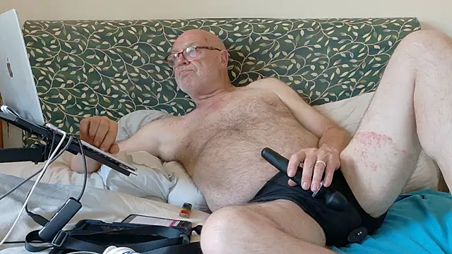 KinkCentral online show from June 2026 07:35:01 PM