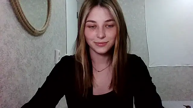 Snapshot of Touch_And_Run chatting on June 2026 07:19:02 PM Touch And Run online show from June 2026 07:19:02 PM