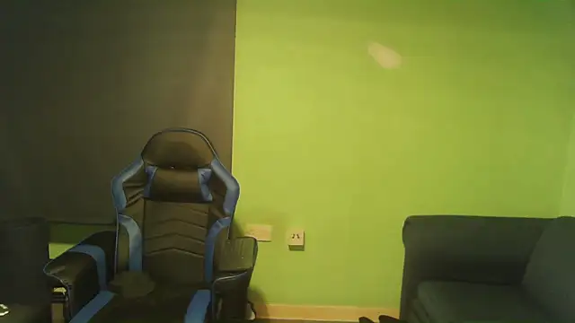 sexyass72 online show from February 2026 03:40:01 AM