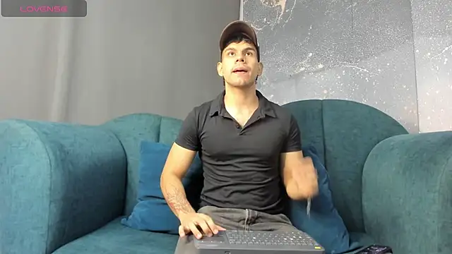 Snapshot of Derek_Voss chatting on June 2026 12:06:02 PM Derek Voss online show from June 2026 12:06:02 PM