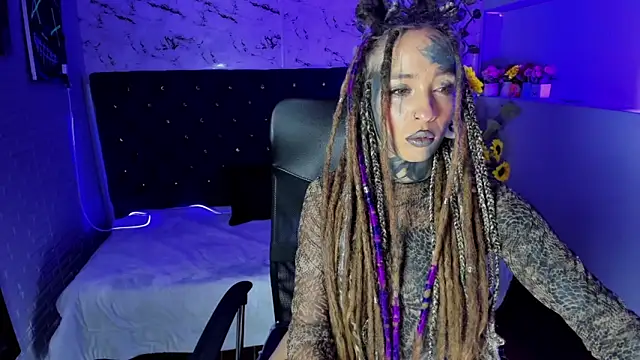 Snapshot of Lucy_Doll8 chatting on May 2026 03:48:01 AM Lucy Doll8 online show from May 2026 03:48:01 AM