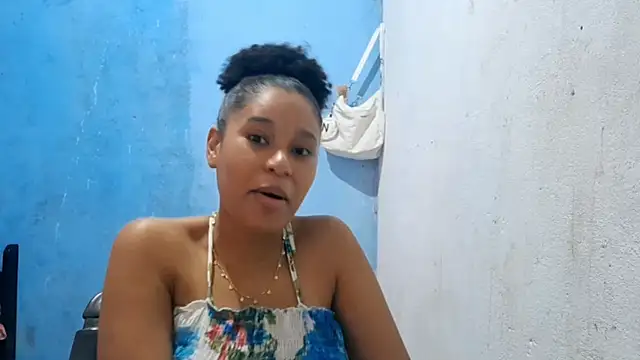 thamiresmiranda online show from April 2026 01:49:02 PM