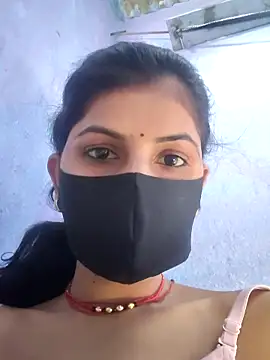Snapshot of RUHI_1143 chatting on May 2026 04:40:01 AM RUHI 1143 online show from May 2026 04:40:01 AM