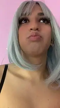Snapshot of Leidy_Erome1 chatting on May 2026 11:54:01 PM Leidy Erome1 online show from May 2026 11:54:01 PM