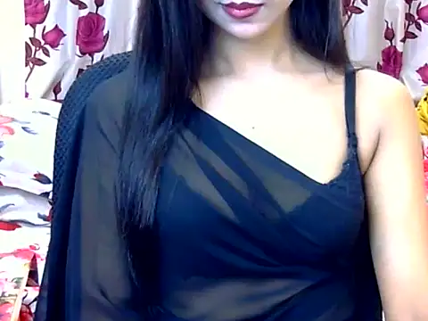 Snapshot of Alina_Nur chatting on June 2026 07:49:01 PM Alina Nur online show from June 2026 07:49:01 PM