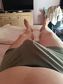 rockharddaddy001 online show from June 2026 07:31:01 AM