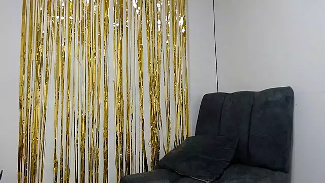 Snapshot of BlondeNatalia chatting on July 2026 03:45:02 AM BlondeNatalia online show from July 2026 03:45:02 AM