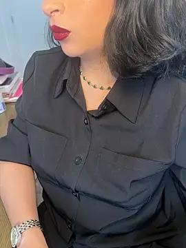 Snapshot of Noire_Mistress chatting on June 2026 11:23:02 AM Noire Mistress online show from June 2026 11:23:02 AM