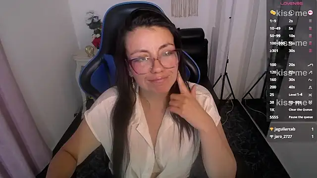 Snapshot of Valeri_bj chatting on June 2026 02:53:01 AM Valeri bj online show from June 2026 02:53:01 AM