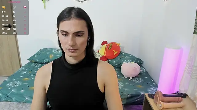 Snapshot of _shantallskinny_ chatting on April 2026 02:27:02 AM shantallskinny online show from April 2026 02:27:02 AM
