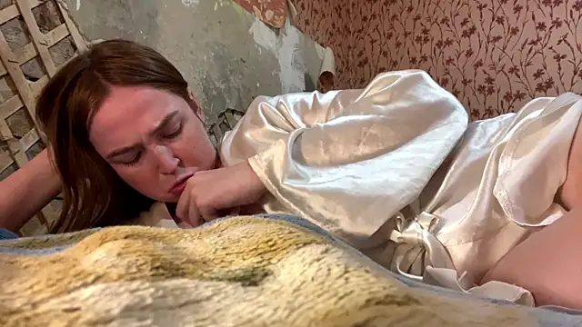 Chloooee online show from May 2026 04:59:01 PM
