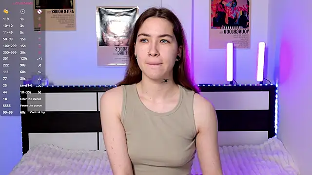 Snapshot of EvaAndLuna chatting on May 2026 12:19:01 AM EvaAndLuna online show from May 2026 12:19:01 AM