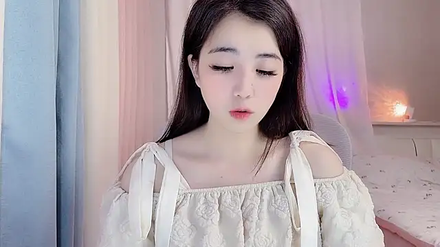 Snapshot of amy-6668 chatting on May 2026 06:10:02 AM amy-6668 online show from May 2026 06:10:02 AM
