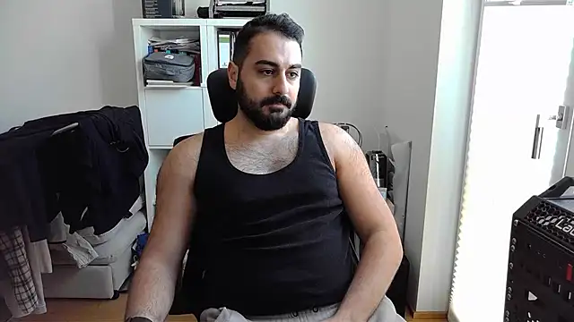 Snapshot of Voyagercam chatting on April 2026 11:57:01 AM Voyagercam online show from April 2026 11:57:01 AM