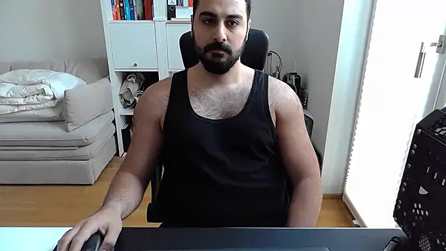 Snapshot of Voyagercam chatting on May 2026 10:53:01 AM Voyagercam online show from May 2026 10:53:01 AM