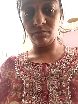junera online show from April 2026 06:53:01 AM