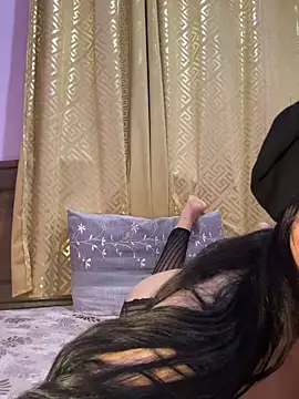 Snapshot of QueenRima99 chatting on June 2026 11:07:01 PM QueenRima99 online show from June 2026 11:07:01 PM