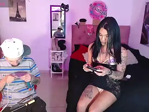 Snapshot of BeautyCatalella1 chatting on June 2026 05:39:01 PM BeautyCatalella1 online show from June 2026 05:39:01 PM