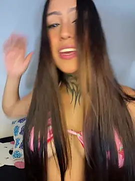 sarah escobarr  online show from June 2026 07:03:02 PM