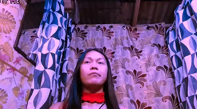 TSjuicyhotdrops online show from March 2025 04:42:02 PM