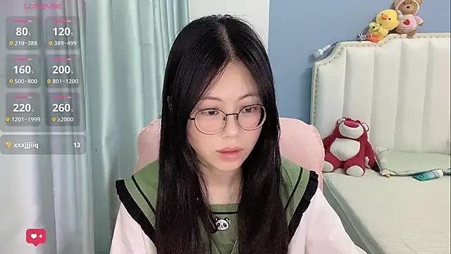Luna-666 online show from June 2026 03:25:02 PM