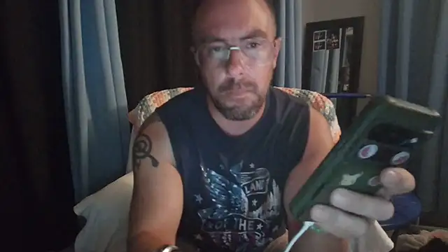 Snapshot of BWCMarineMark chatting on July 2026 05:54:02 AM BWCMarineMark online show from July 2026 05:54:02 AM