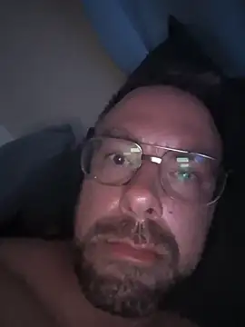 Snapshot of BWCMarineMark chatting on July 2026 06:26:02 AM BWCMarineMark online show from July 2026 06:26:02 AM