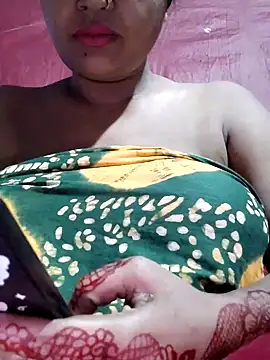Snapshot of Gulapi_N chatting on June 2026 11:29:01 PM Gulapi N online show from June 2026 11:29:01 PM