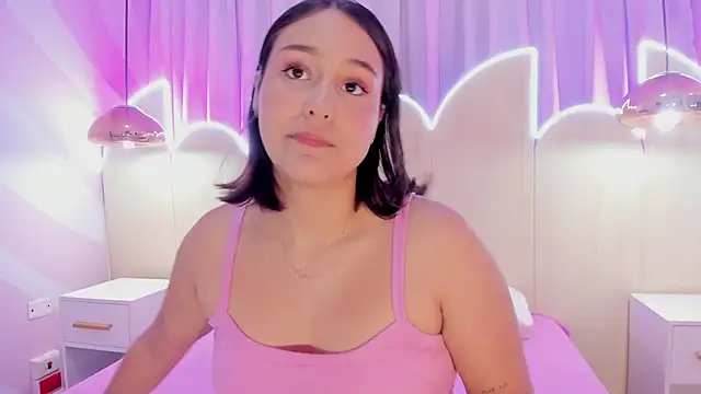 AmelieCooper online show from May 2026 07:54:01 PM