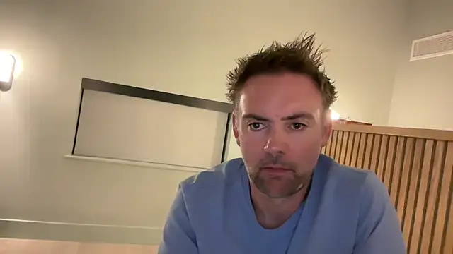 BronzeShowtime67 online show from May 2026 09:42:02 PM