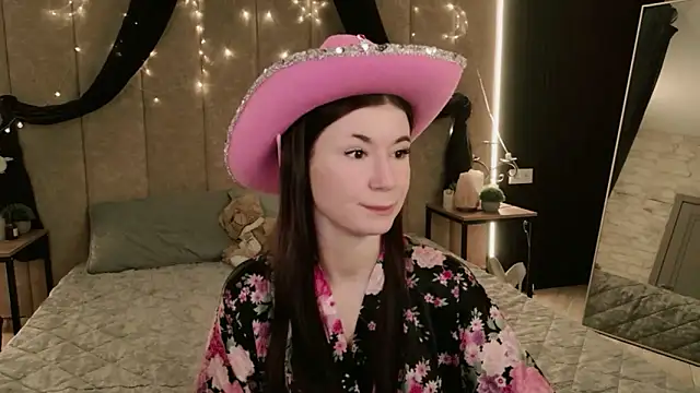 Gina lima online show from June 2026 08:25:02 PM