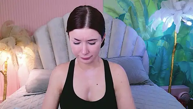 Gina lima online show from June 2026 08:53:02 PM