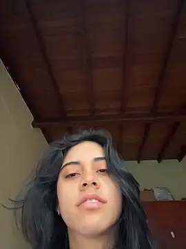 mia moonna online show from May 2026 12:14:02 PM