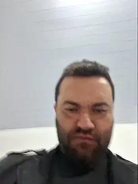 comeraba online show from May 2026 09:56:02 PM