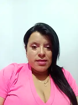 Snapshot of Samantha_Kieran chatting on May 2026 08:27:01 PM Samantha Kieran online show from May 2026 08:27:01 PM