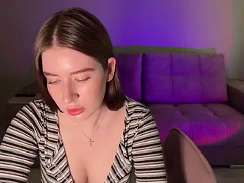 Lili of sin online show from May 2026 04:19:01 AM