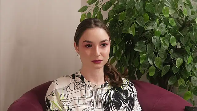 MinnieWerthman online show from May 2026 11:29:02 AM