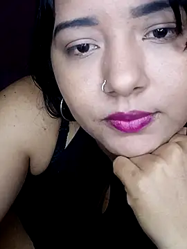 Snapshot of Estrellitadelmar chatting on May 2026 02:14:02 PM Estrellitadelmar online show from May 2026 02:14:02 PM