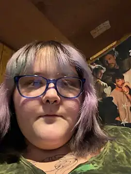 purelydivine online show from May 2026 01:45:01 AM